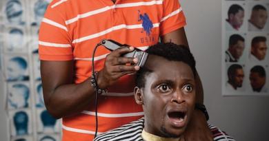 sleepy hairdresser / Un peu rasoir à la longue?
