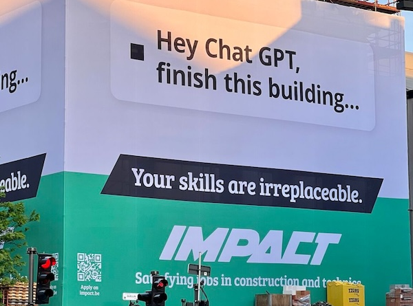 Hey Chat GPT, duplicate this campaign… / Conçu avec Chat GPompé?